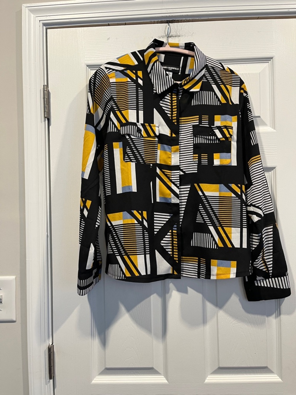 Karl Lagerfeld Black White Yellow Geometric Button-Front Top Size M‎